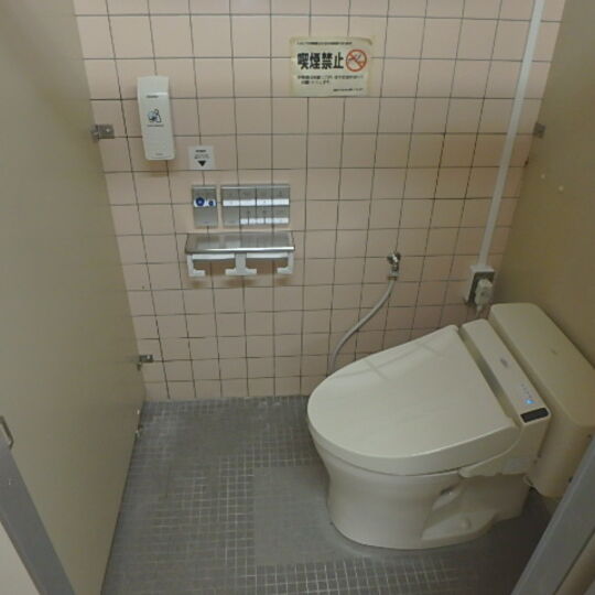 町民会館トイレ洋式化２F完成