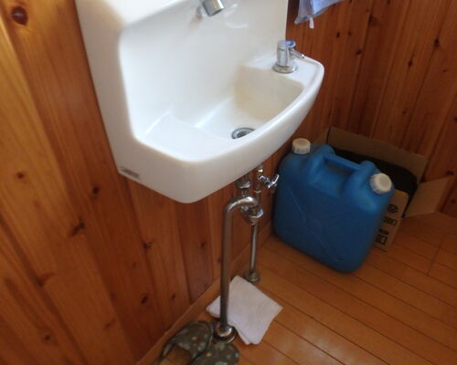 既設コンパクト手洗い器