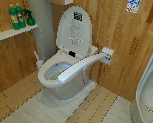 コンパクトトイレ